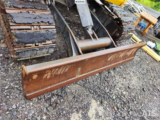 Crawler excavator Komatsu PC78US-10 excavator with rototilt and 3 buckets. W