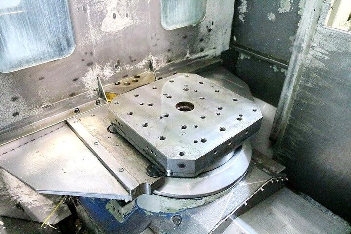 Centro de usinagem horizontal MORI SEIKI SH 400