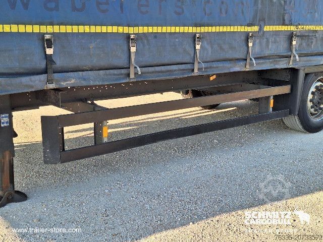 Naczepa otwarta z plandeką Schmitz Cargobull Curtainsider Mega