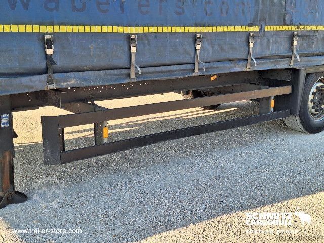 Naczepa otwarta z plandeką Schmitz Cargobull Curtainsider Mega