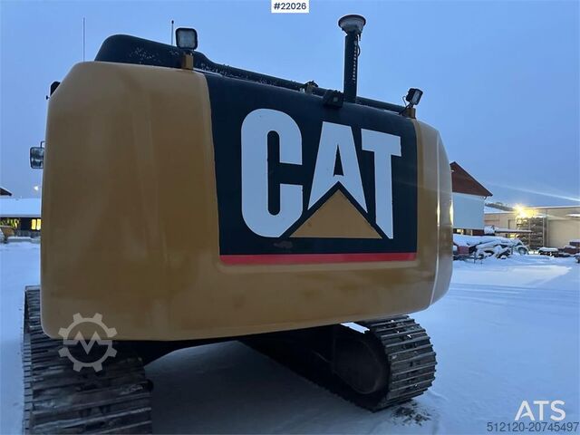 Crawler excavator CAT 324E excavator with/ GPS and grading bucket. WATCH