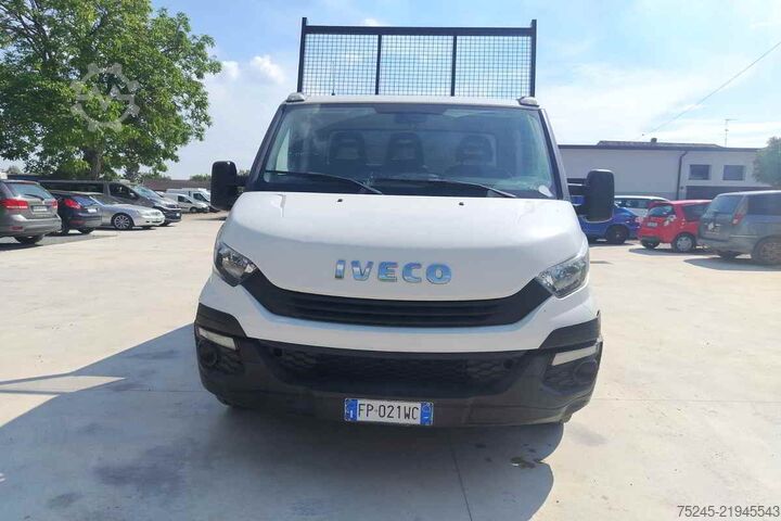 Furgón volquete trilateral Iveco DAILY 35 11 2.3 HPI RIBALTABILE