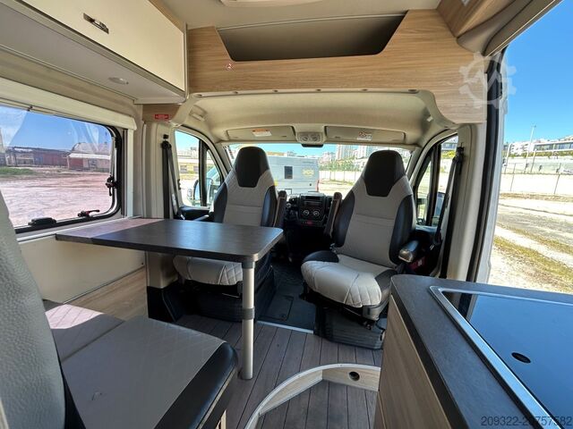 Caravan/camper Fiat Weinsberg Carabus 600 K 4 Posti Letto | Completamente Attrezzato