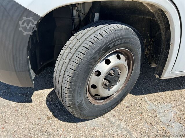 Caravan/camper Fiat Weinsberg Carabus 600 K 4 Posti Letto | Completamente Attrezzato