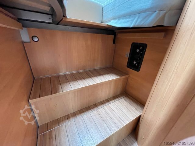 Autocaravana PÖSSL Roadcruiser (B) *Heavyfahrwerk**1.Hand-wenig KM*