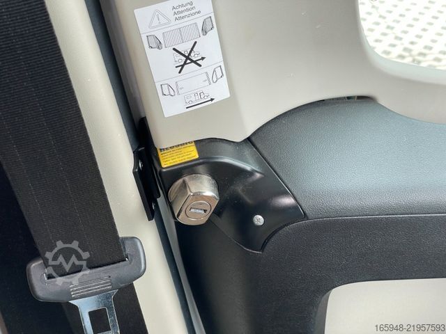 Autocaravana PÖSSL Roadcruiser (B) *Heavyfahrwerk**1.Hand-wenig KM*
