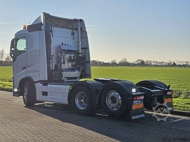 Standard-SZM VOLVO FH 500 6X2 STEERED PTO+HYDR