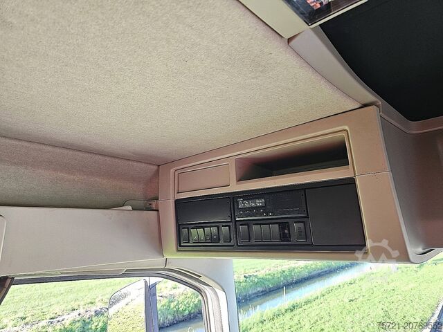 Estándar-SZM VOLVO FH 500 6X2 STEERED PTO+HYDR