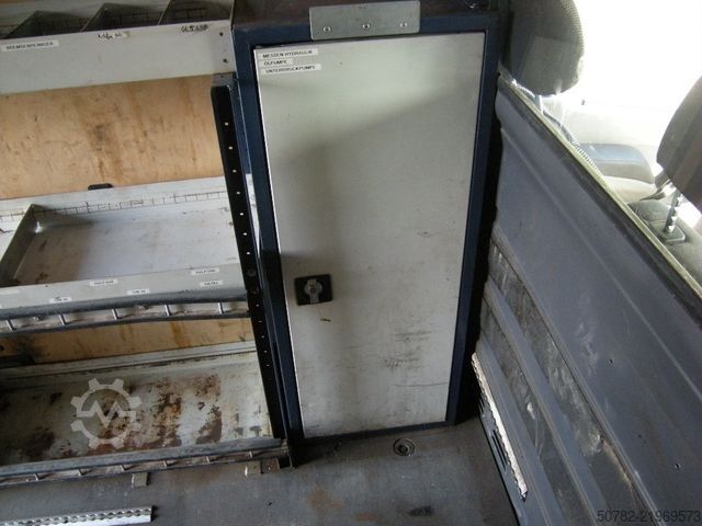 Furgoneta VOLKSWAGEN Crafter 2EKE2, Werkstatt Ausbau
