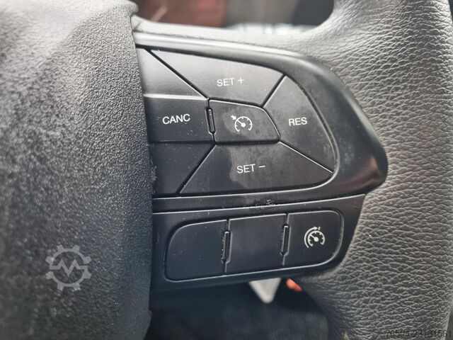 Iveco Daily 35C16 3.0D Koelkoffer -18C Laadklep Xarios 350 st230V Iveco Daily 35C16 3.0D Koelkoffer -18C Laadklep Xario...