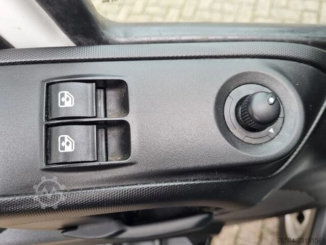 Iveco Daily 35C16 3.0D Koelkoffer -18C Laadklep Xarios 350 st230V Iveco Daily 35C16 3.0D Koelkoffer -18C Laadklep Xario...