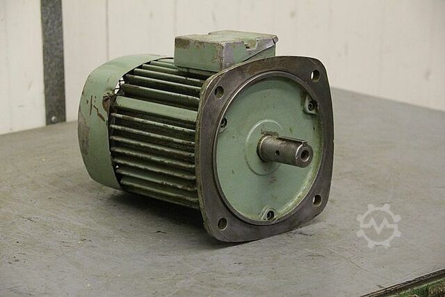 Motor eléctrico 1,5 kW 945 rpm VEM KMERA 100L6