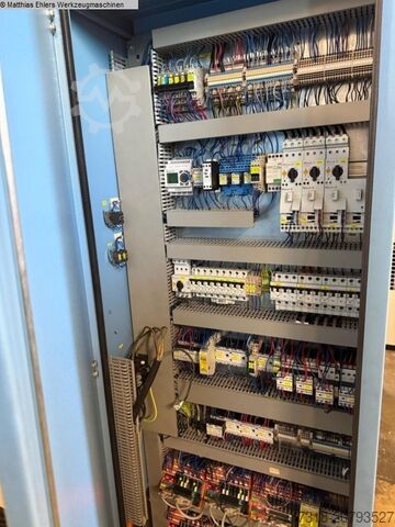 Bewerkingscentrum - Verticaal RÖDERS RFM 600 DS