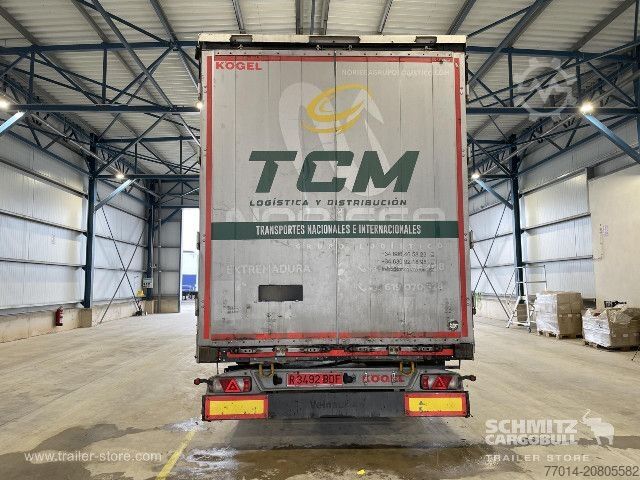 Nyitott ponyvás félpótkocsi Kögel Curtainsider Standard