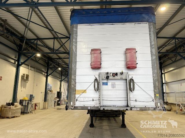 Nyitott ponyvás félpótkocsi Schmitz Cargobull Curtainsider Coil