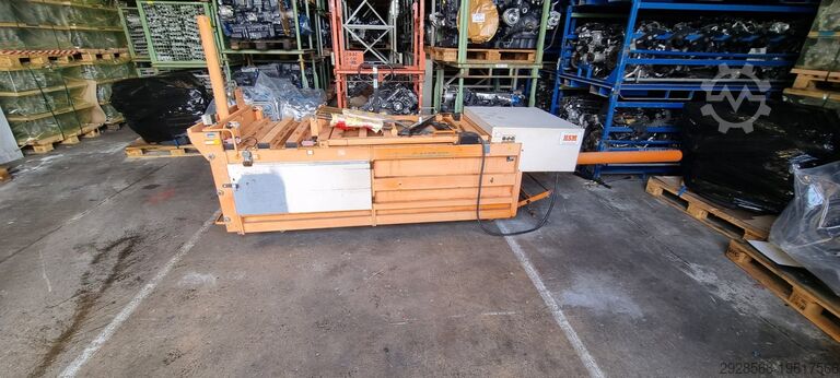Ballenpresse HSM 12 Gigant