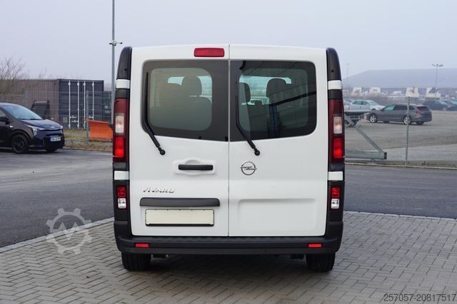 Minibus OPEL Vivaro B Combi L1H1 CDTI