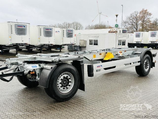 Lastväxlarsläp Schmitz Cargobull Anhänger Wechselfahrgestell Standard