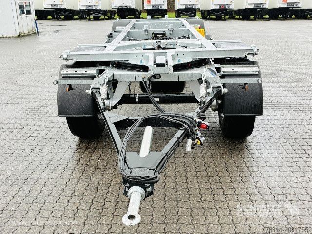 Lastväxlarsläp Schmitz Cargobull Anhänger Wechselfahrgestell Standard