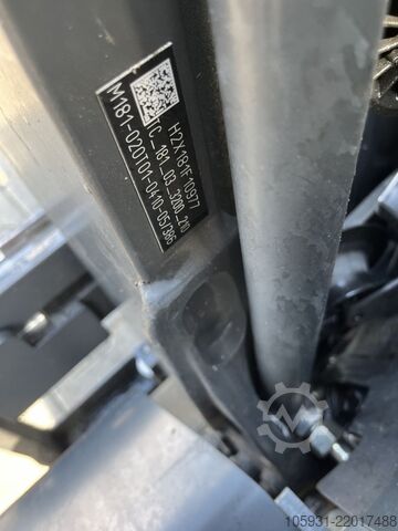 Elektrisk 4 -hjulig gaffeltruck Linde E16P-01