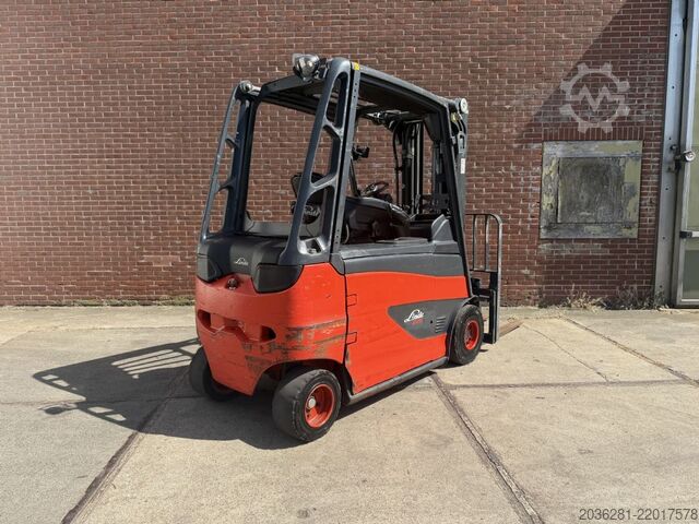 Elektrikli 4 tekerlekli forklift Linde E25HL-01/600