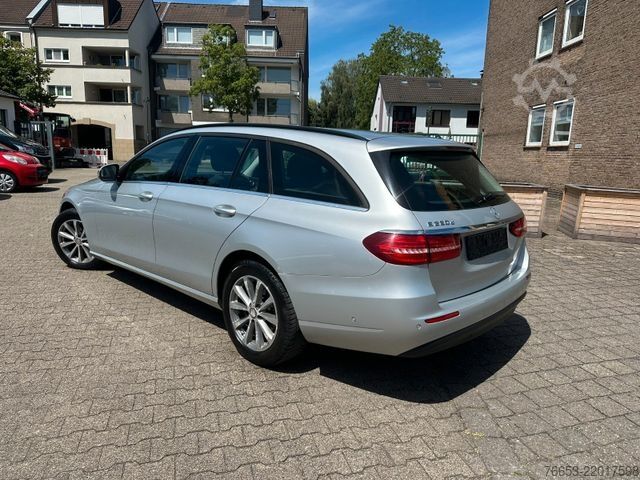 Minibüs MERCEDES-BENZ E 220d T Automatik 143kw * LED * Navi * Kamera