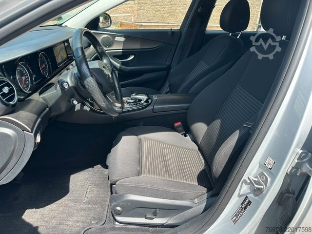 Minibüs MERCEDES-BENZ E 220d T Automatik 143kw * LED * Navi * Kamera