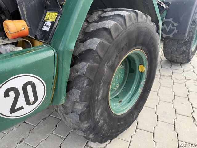 Lastare Caterpillar 906