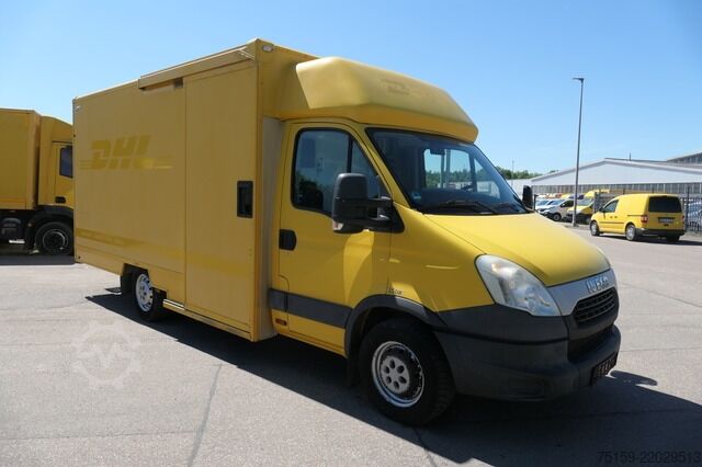 Fourgon tôlé iveco Daily 35 S11 C30C AUTOMATIK KAMERA Regale LUFT DURCHGANG EURO-5 CoC