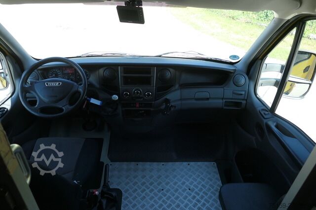 Fourgon tôlé iveco Daily 35 S11 C30C AUTOMATIK KAMERA Regale LUFT DURCHGANG EURO-5 CoC