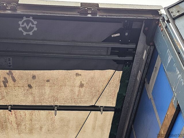 Sliding tarpaulins KRONE N/A