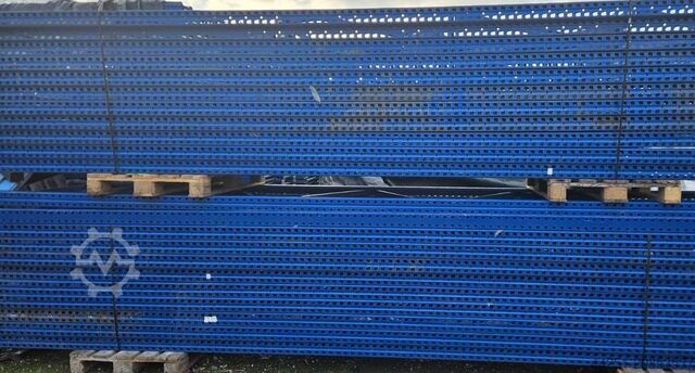 17,10 m Jungheinrich Typ T Palettenregal 5,6 m Hoch 4 Ebenen Schwerlastregal Jungheinrich Typ T