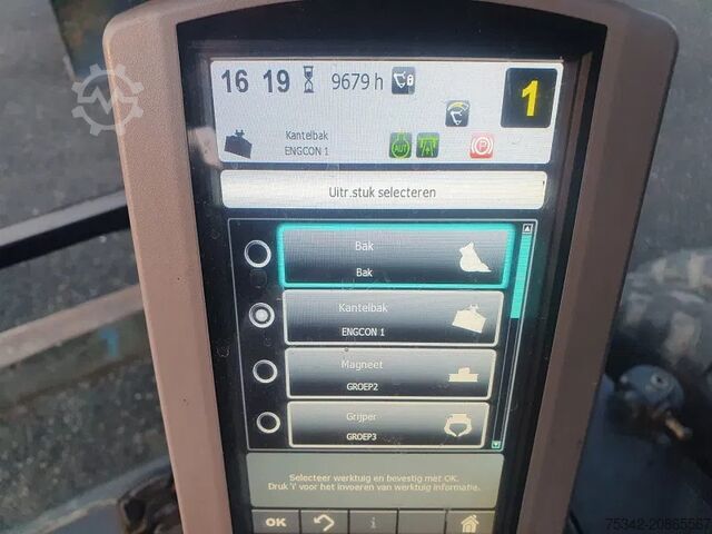 Wheel excavator Caterpillar M316F