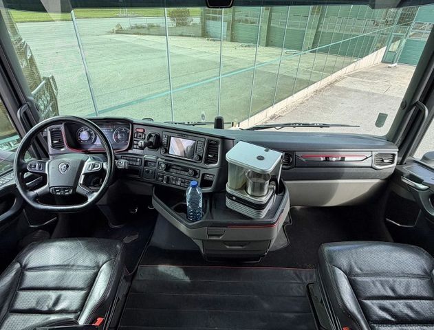 Standaard trekker SCANIA S650 V8 NGS KING RETARDER FULL OPTIONS 2X TANKS