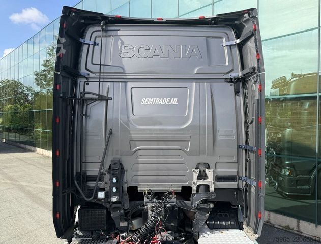 Standaard trekker SCANIA S650 V8 NGS KING RETARDER FULL OPTIONS 2X TANKS
