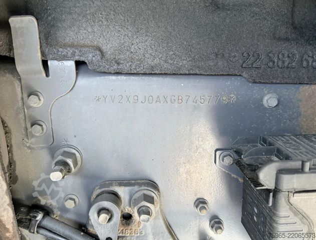 Caminhão frigorífico VOLVO FM VOL LUCHT GEVEERD 6 KARREN BAK THEO MULDER KO