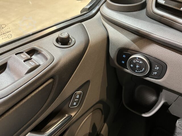 Bestelbus Ford Transit Custom 300 2.0 TDCI L1H1 Trend 130 PK S...