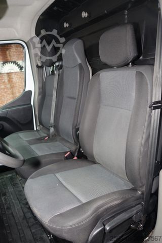 Kastenwagen NISSAN NV 400 L1 H1  Tüv Servic Neu Klima PDC