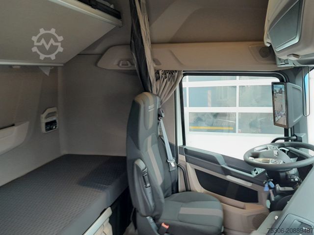 Standard nyergesvontató DAF XG 480 FT