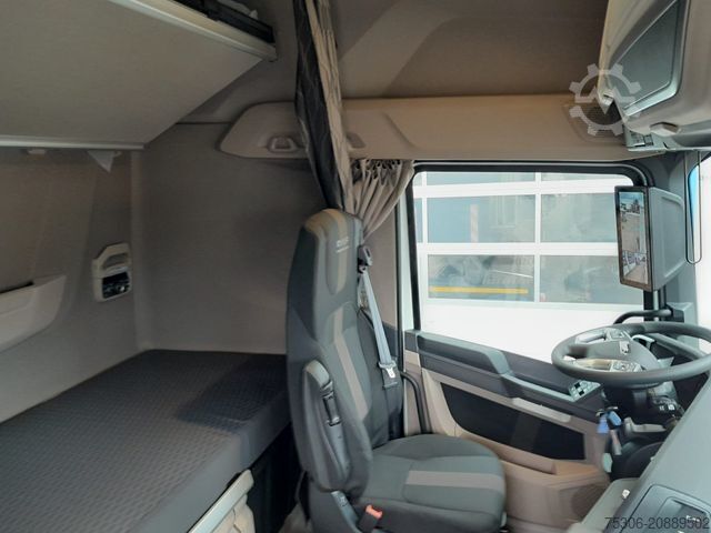 Standard nyergesvontató DAF XG 480 FT