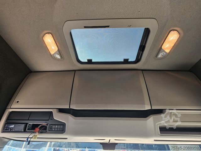 Standard tractor unit SCANIA R 500 * A 4X2NA * ACC * STANDKLIMA * 1 HAND *