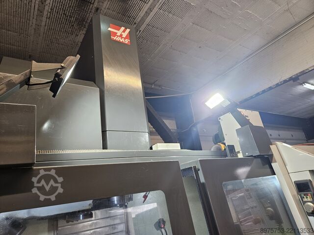 Centro di lavoro verticale Haas VF-3YT/50