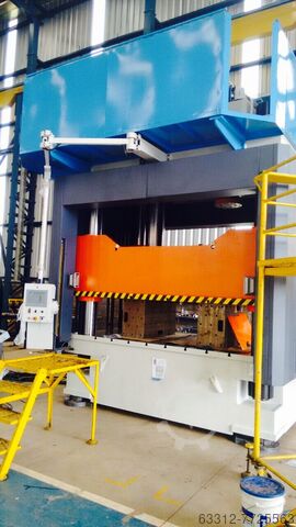 Hydraulische pers HIDRALMAC Viersäulenpresse 400T