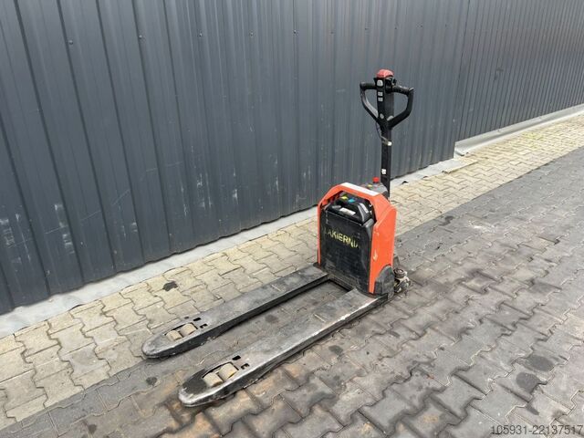 Porta-paletes manual BT LHE130