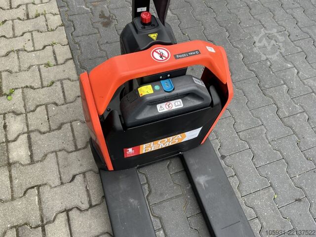 Porta-paletes manual BT LHE130