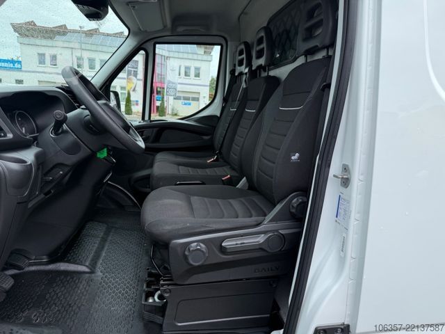 Furgone a tetto alto IVECO Daily 35S16V Klima, PDC,Tacho, AHK, RD 3520mm