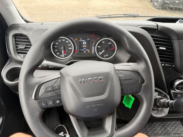 Furgone a tetto alto IVECO Daily 35S16V Klima, PDC,Tacho, AHK, RD 3520mm