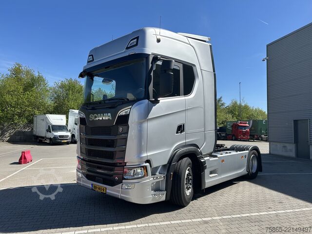 Standard-SZM Scania 590S V8 Highline / Retarder / Leder / Vol Lucht...