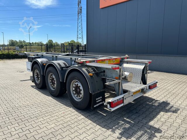 Transportul de containere Van Hool 20FT ADR CHASSIS / EMPTY WEIGHT 3.280kg / SAF D...