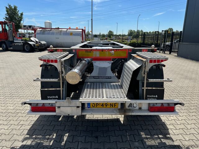Transportul de containere Van Hool 20FT ADR CHASSIS / EMPTY WEIGHT 3.280kg / SAF D...